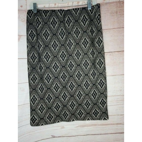 Renee C Stitch Fit Elvira Lace Pencil Black Large U.S.A Made Skirt Poly/Spandex - Picture 4 of 12